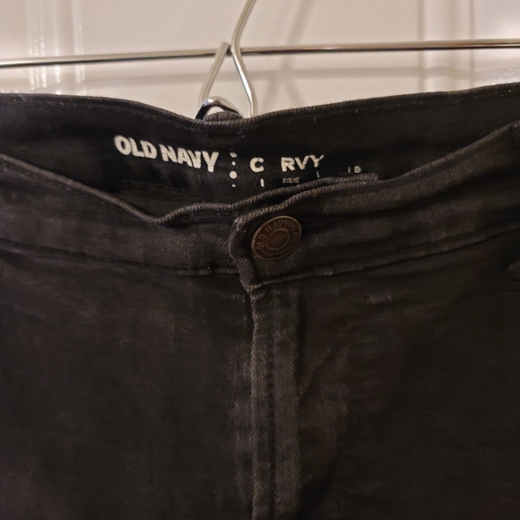 Black Mid-Rise Skinny Jeans - Curvy, short length - Picture 2 of 4